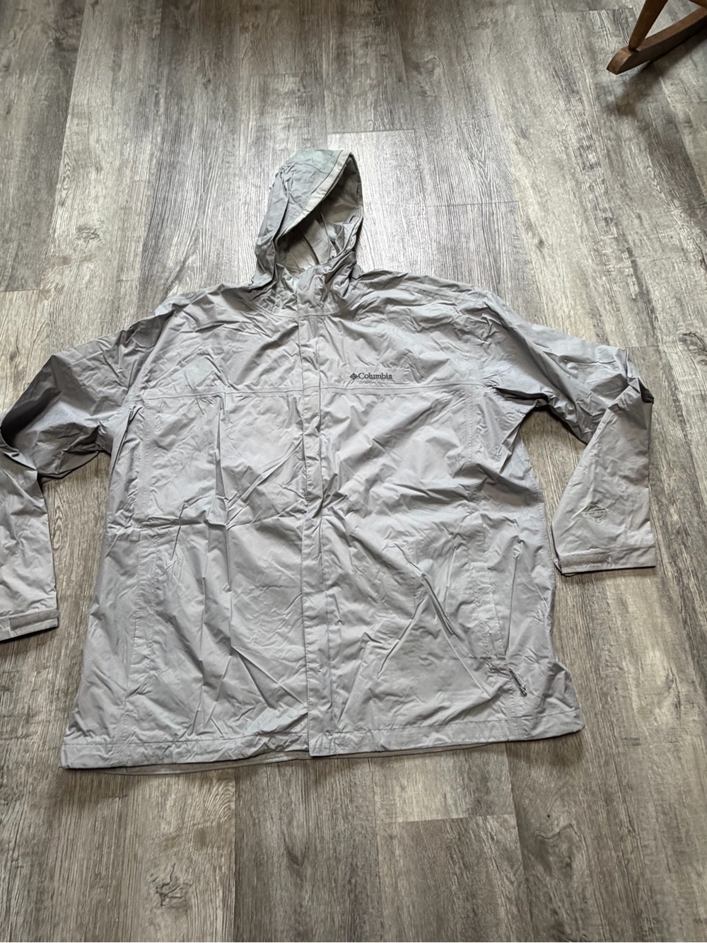 Columbia Men's Light Gray Hooded Rain Shell 69724